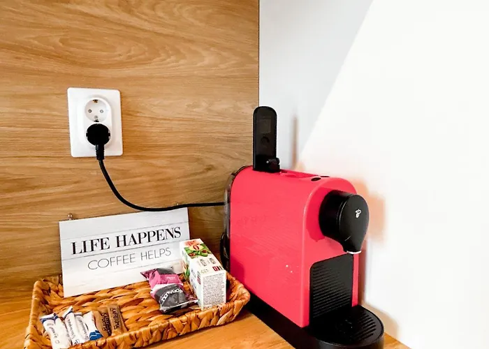 Airport Nest Private Parking, Ac And Smart Tv Apartament *